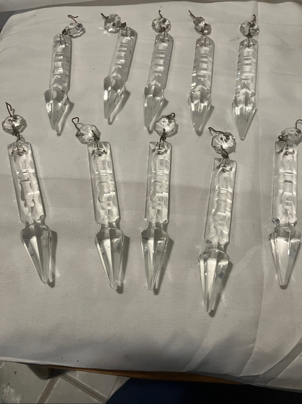 Beautiful. Set of 10. 5” dagger like spike glass crystals from vintage - Picture 2 of 10